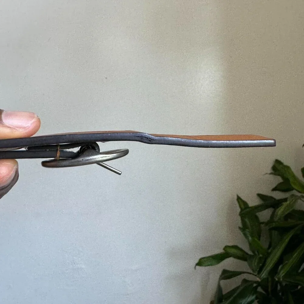 Minimalist tan‎ mini belt